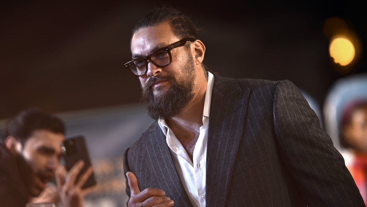 Filme Live-Action de Street Fighter: Roman Reigns, Jason Momoa, Noah Centineo e Andrew Koji Negociando Participação no Elenco