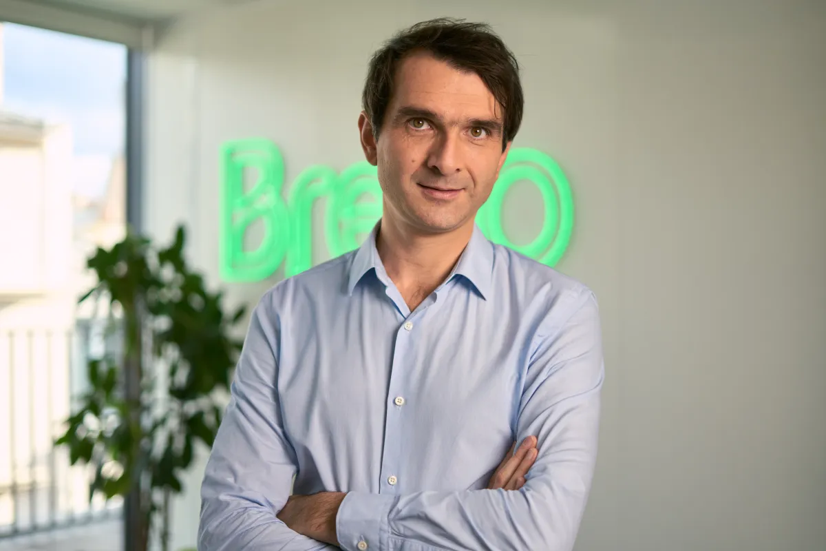 Brevo, a Nova Startup Avaliada em Bilhões, Levanta R$ 583 Milhões para Concorrer com Líderes de CRM